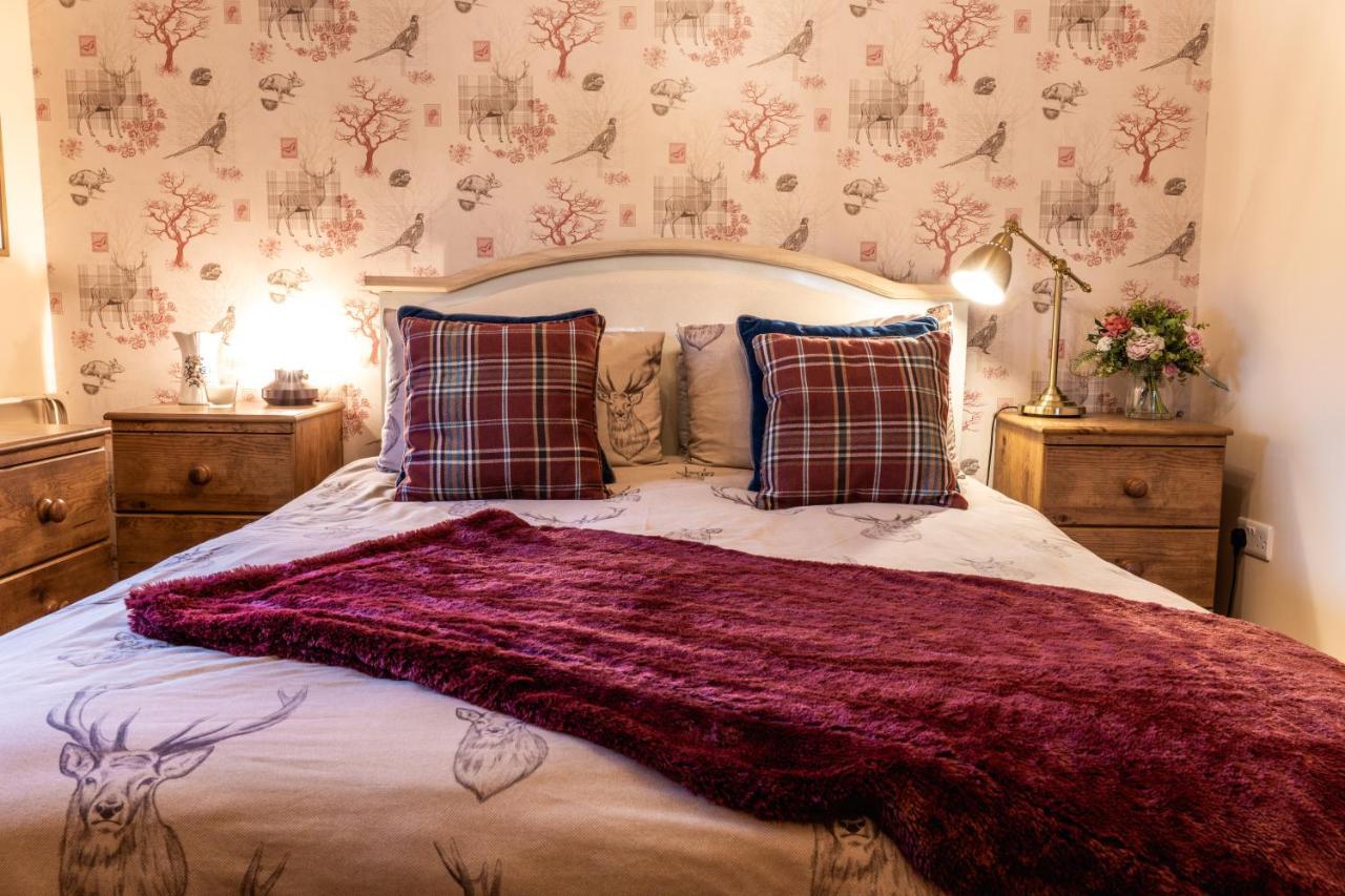 Greenvale Cabins Forkhill Экстерьер фото